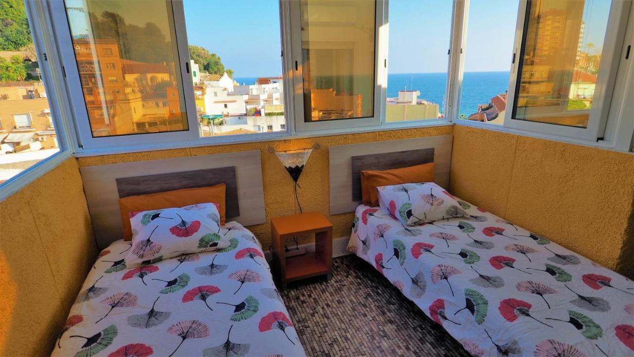 Claire Seaview & Beach-Apartment モンガット エクステリア 写真